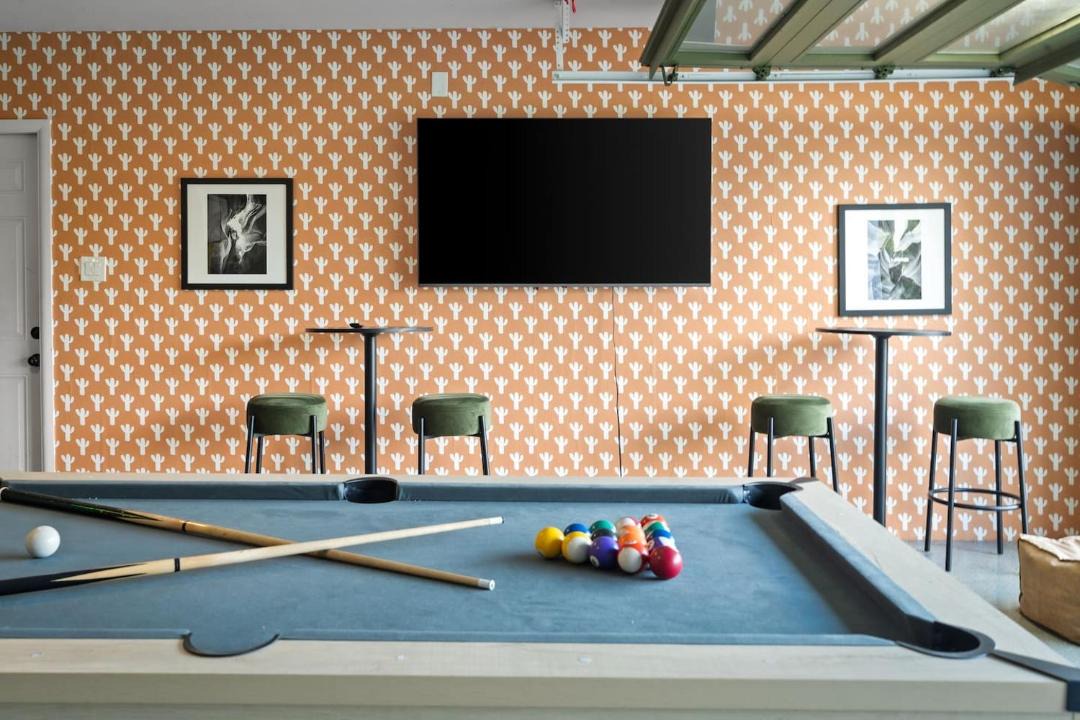 Photo of Livingroom in Camelback East