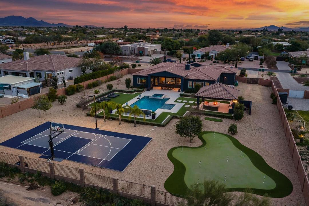 Photo of Others in Desert View Village
