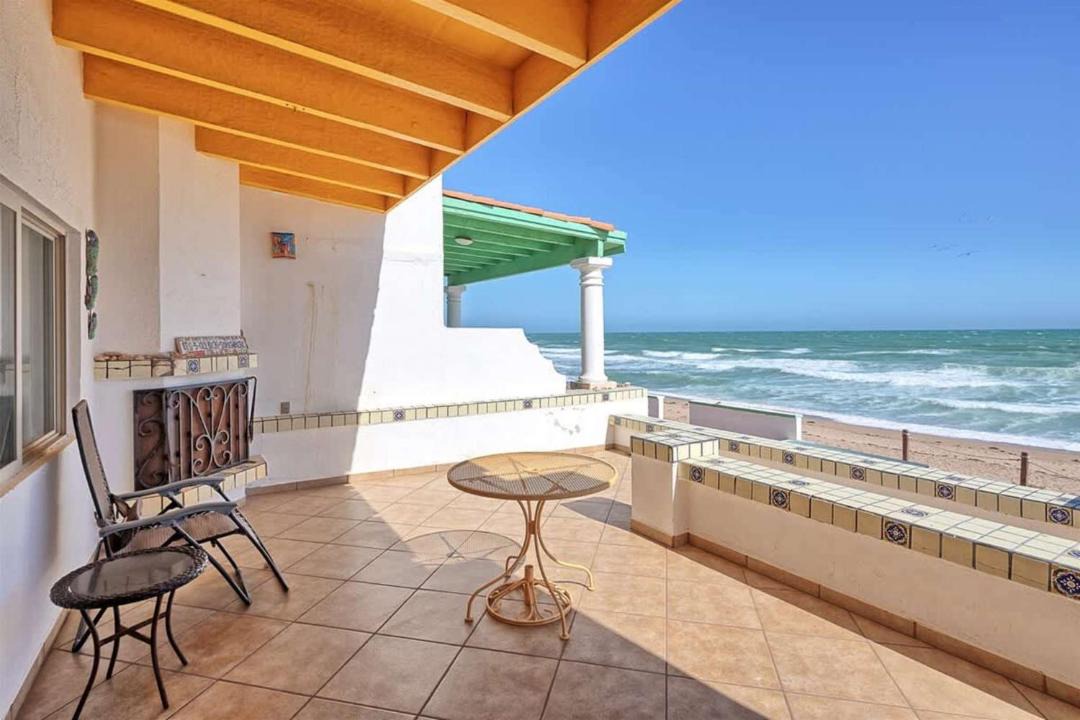 Photo of Patio Balcony in Las Conchas