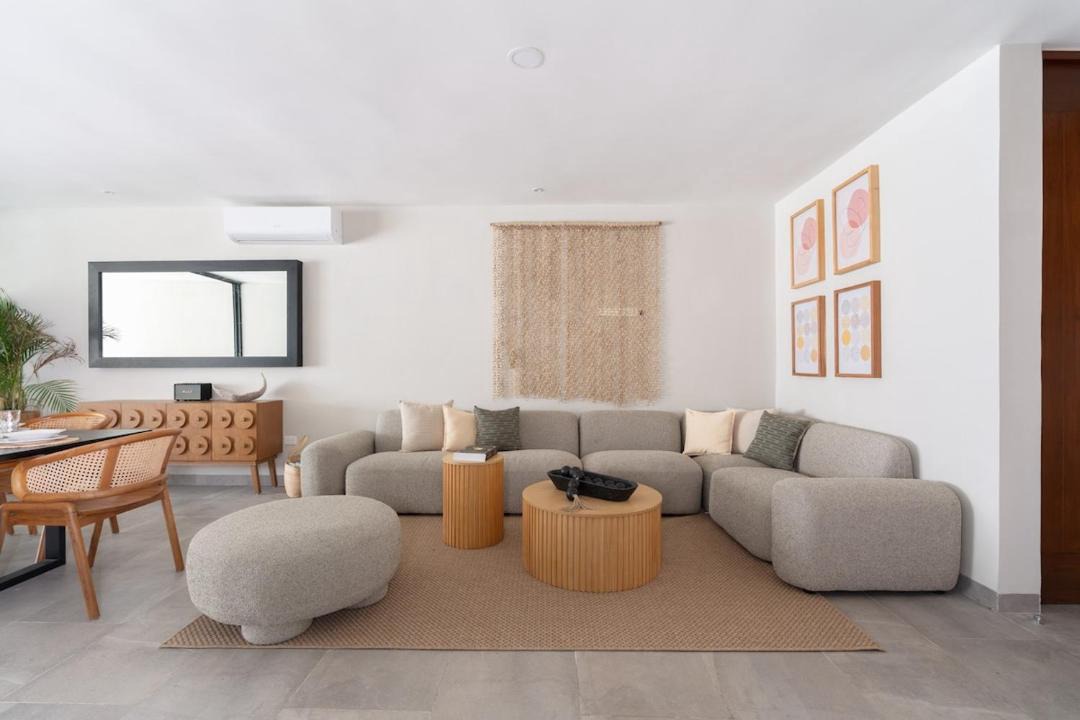 Photo of Livingroom in Ek Balam Village