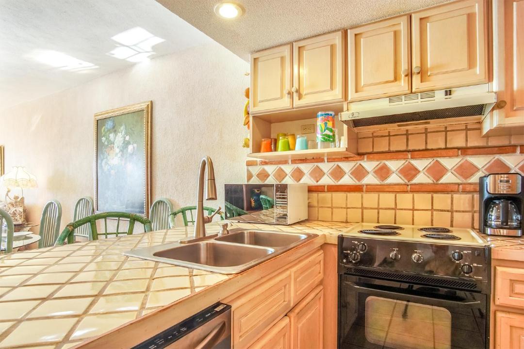 Photo of Kitchen in Sandy Beach