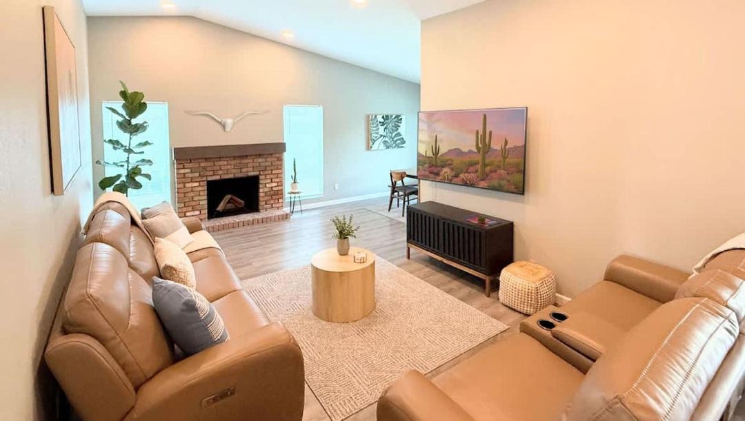 Photo of Livingroom in North Mountain
