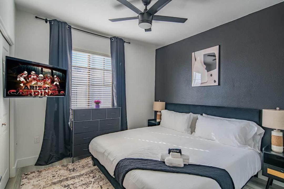 Photo of Bedroom in Glendale Sports and Entertainment District