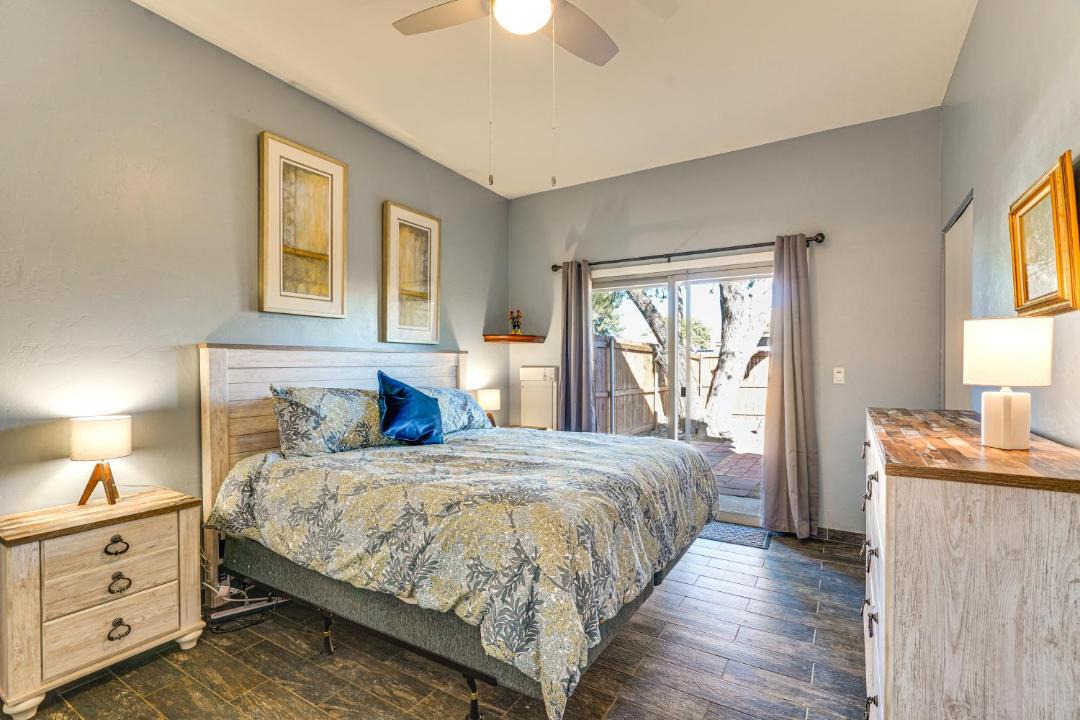 Photo of Bedroom in Gatewood Pointe Townhomes
