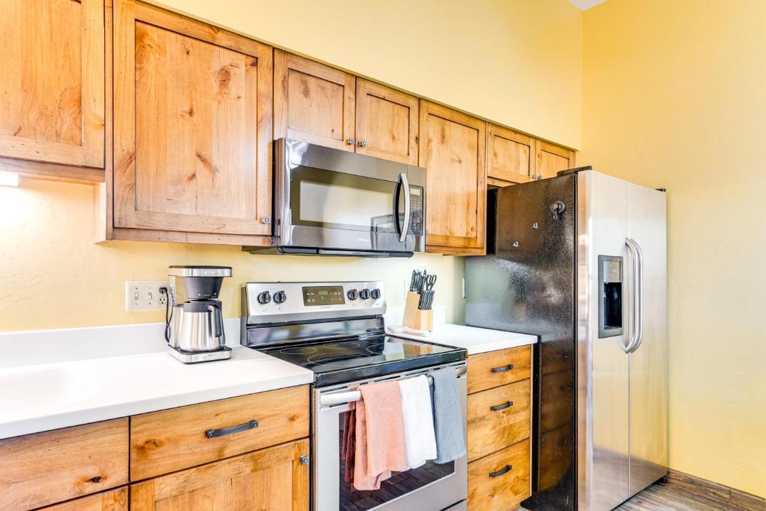 Photo of Kitchen in Gatewood Pointe Townhomes