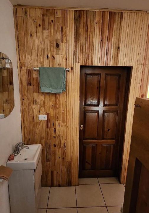 Photo of Bathroom in Creel
