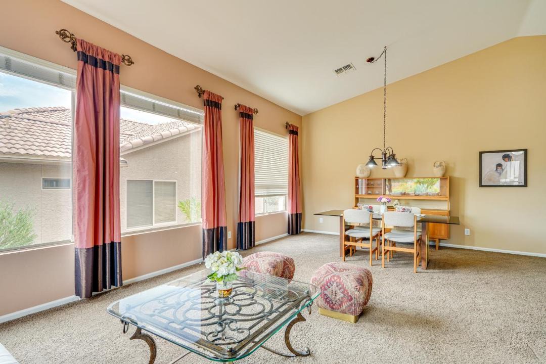 Photo of Livingroom in Saddlebrooke