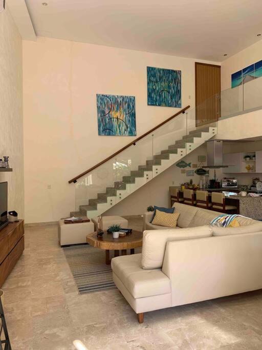 Photo of Livingroom in North End