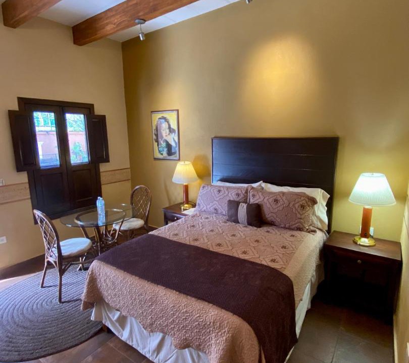 Photo of Bedroom in Alamos