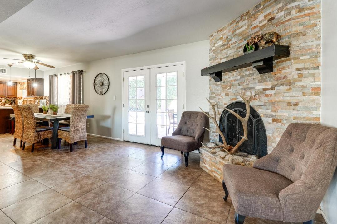 Photo of Others in Roadrunner Estates