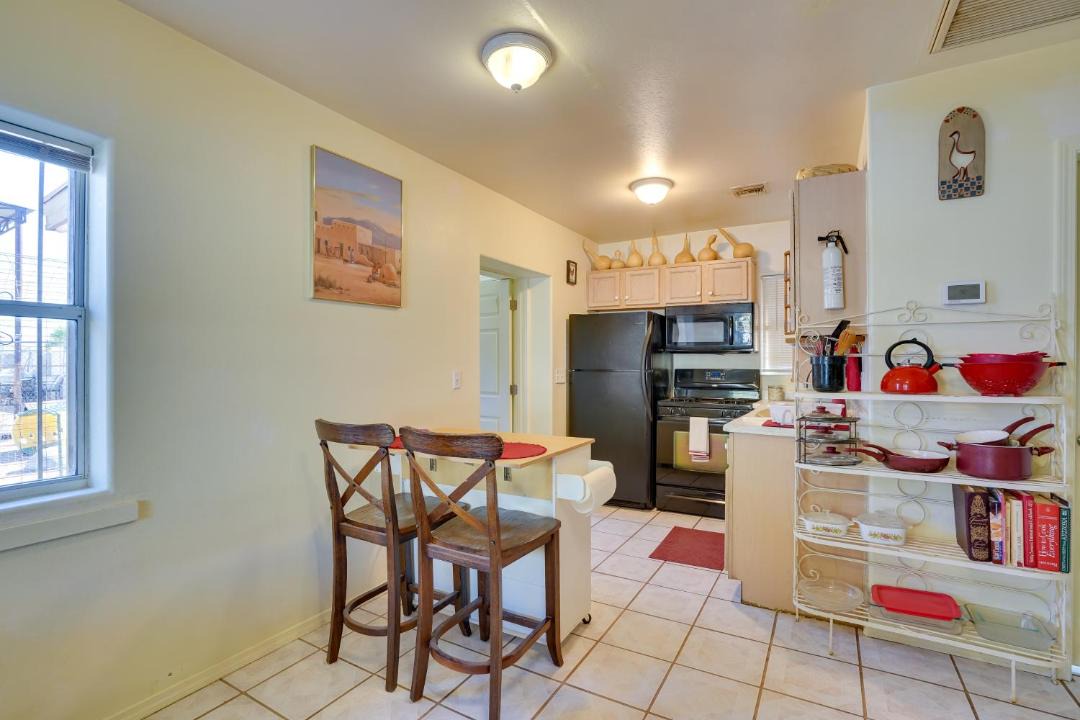 Photo of Livingroom in Tucson