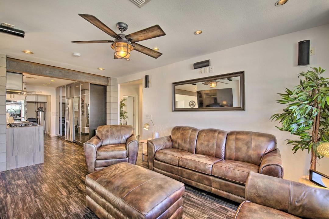 Photo of Livingroom in Village Grove