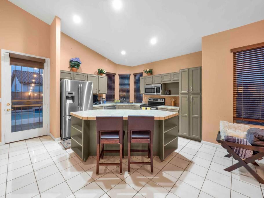 Photo of Livingroom in Tatum Ranch