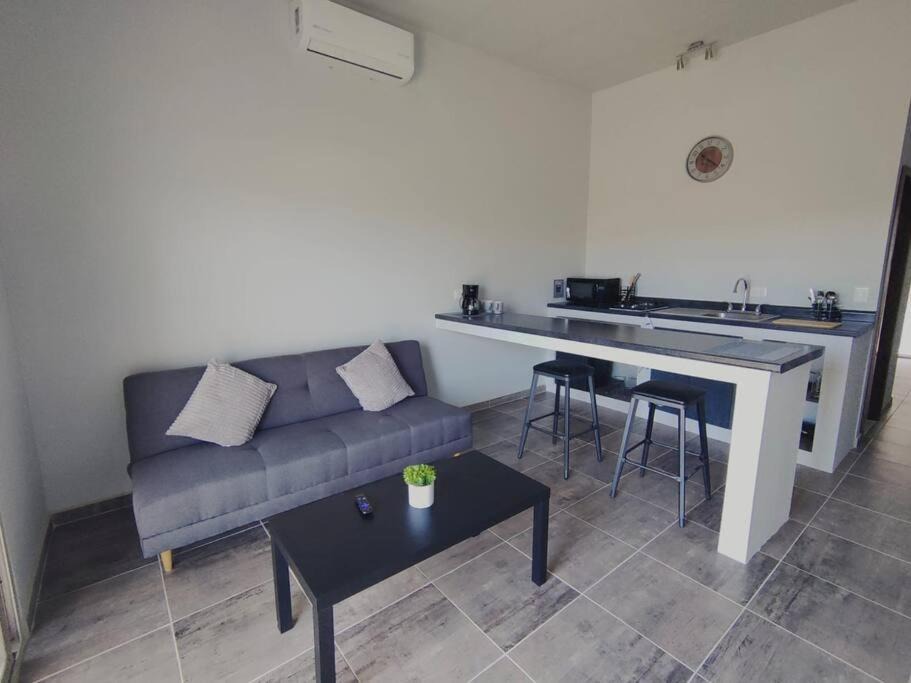 Photo of Livingroom in Ensenada