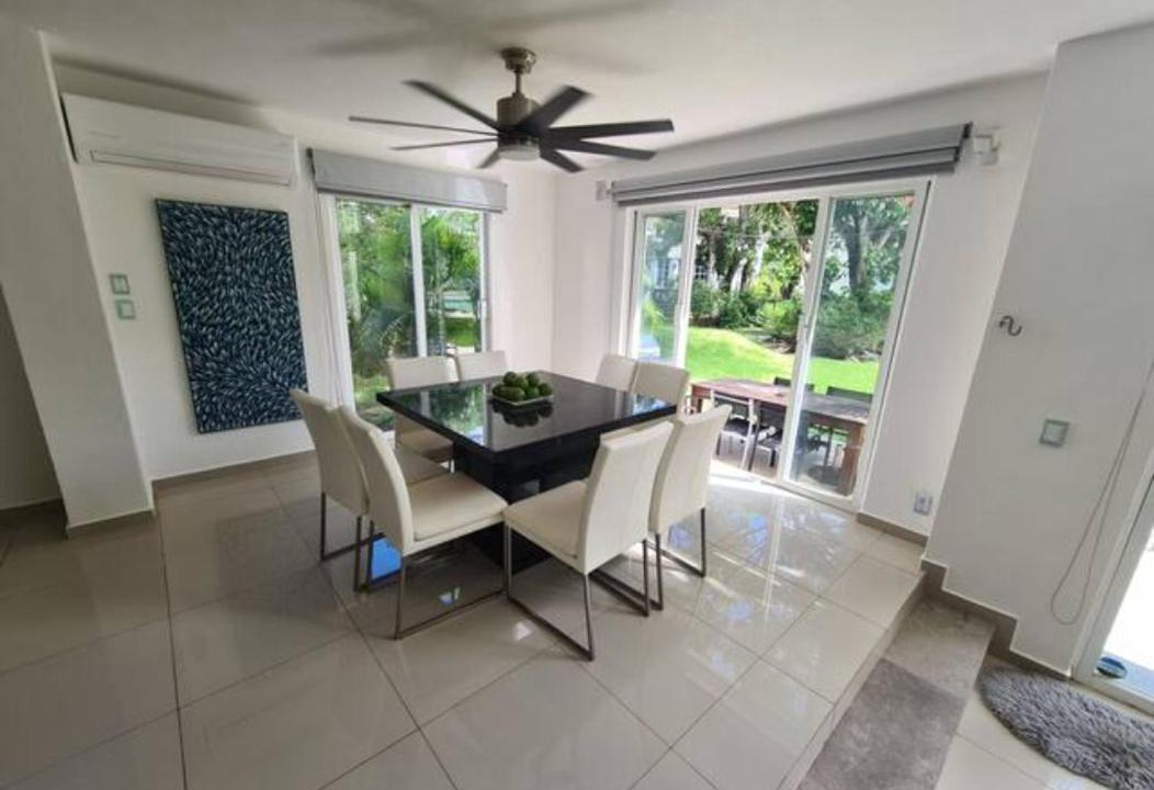 Photo of Livingroom in Playacar