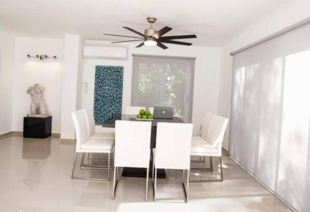 Photo of Livingroom in Playacar