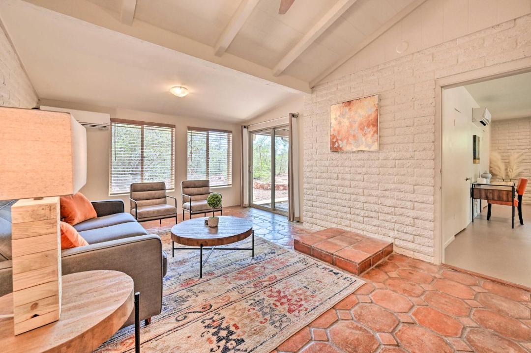 Photo of Livingroom in West Sedona