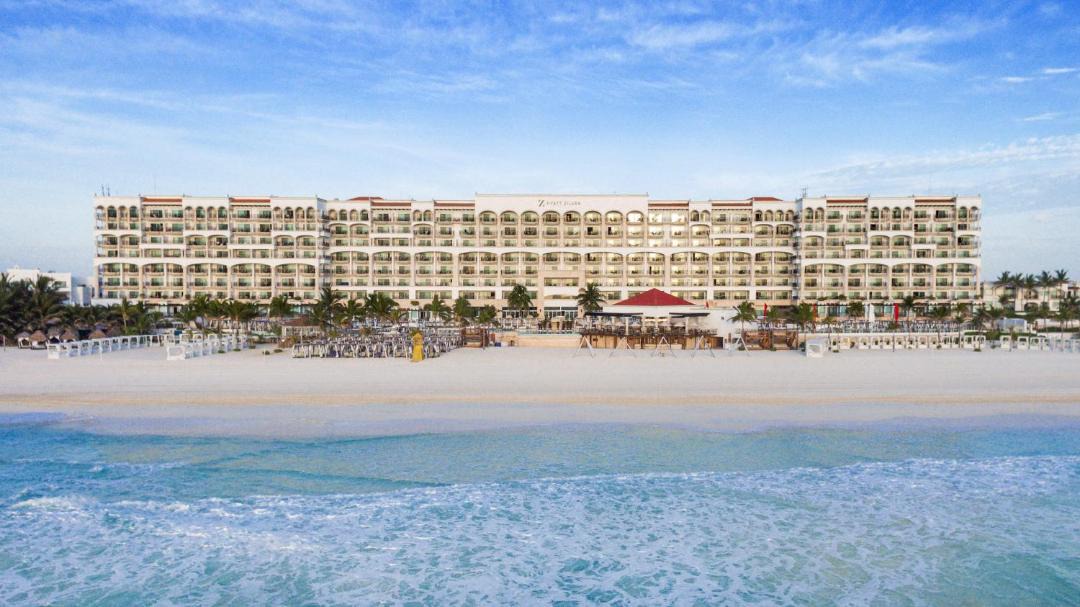 Photo of Others in Punta Cancun