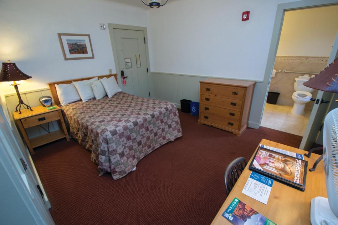 Photo of Others in Grand Canyon Village
