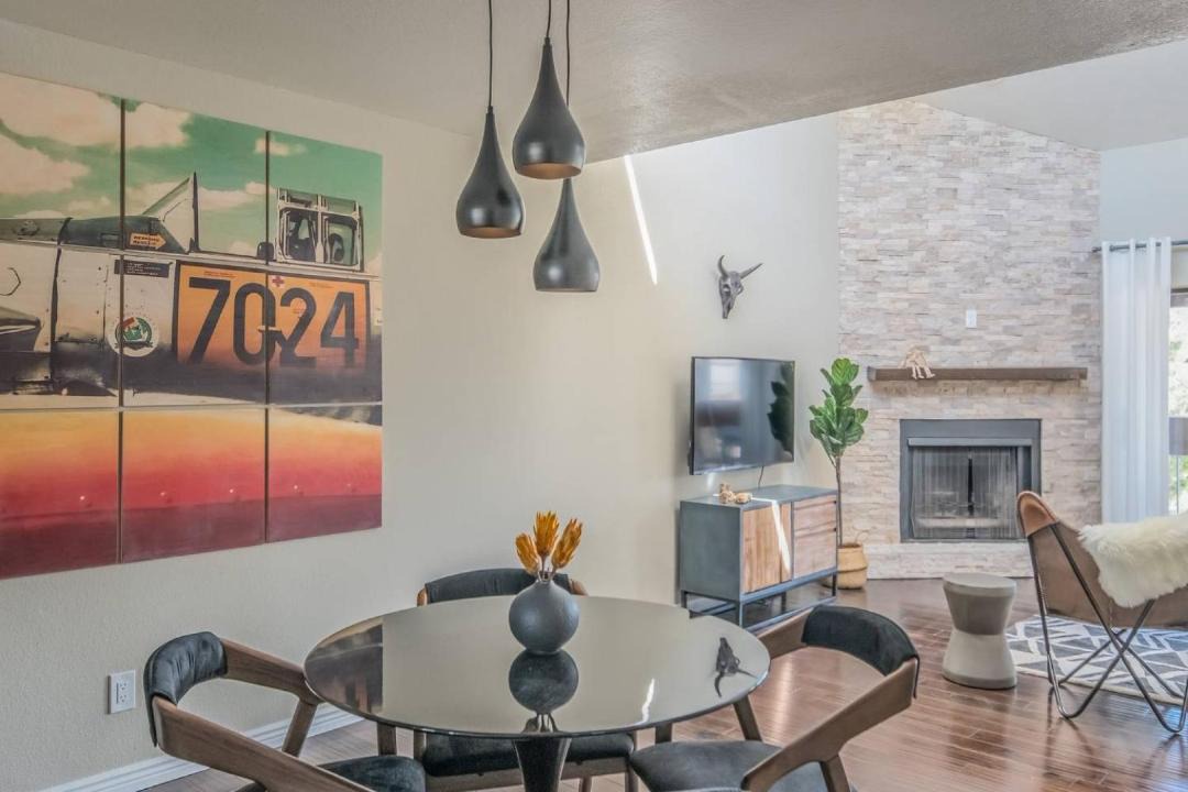 Photo of Livingroom in McCormick Ranch