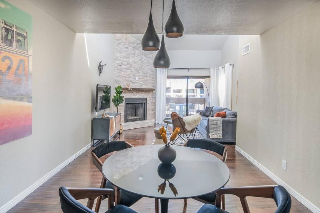 Photo of Livingroom in McCormick Ranch