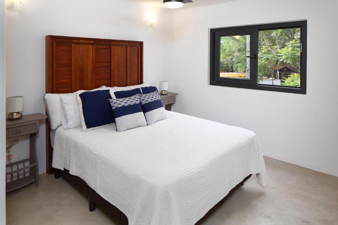 Photo of Bedroom in North End