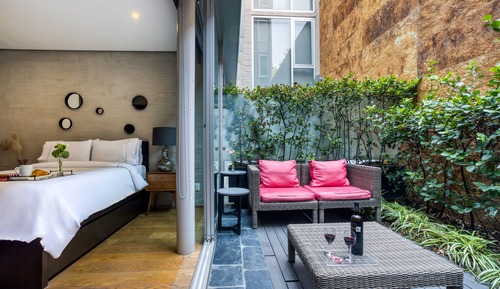 Suite, Terrace
