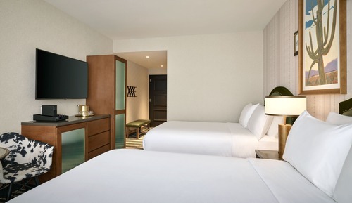 Deluxe Room, 2 Queen Beds