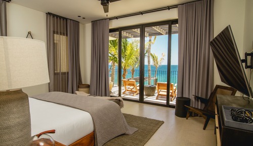 Seven Bedroom Beachfront Estate