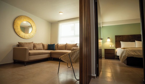 Family Single Room