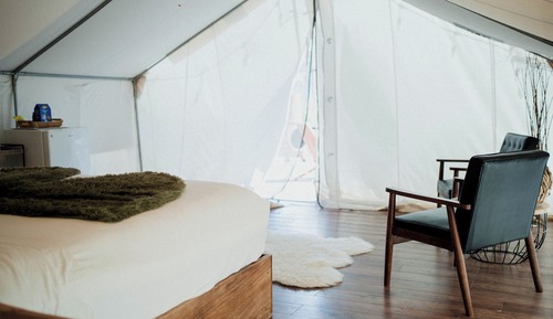 Basic Tent, 1 Queen Bed, Non Smoking, Mountain View