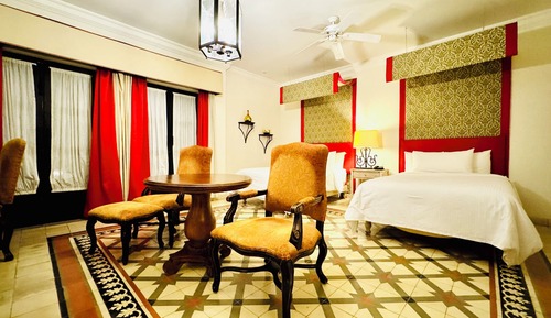 Double handicap room