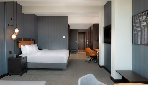 Room, 1 King Bed, City View
