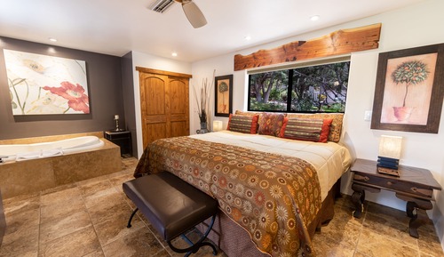 Romantic Suite, 1 King Bed, Mountain View