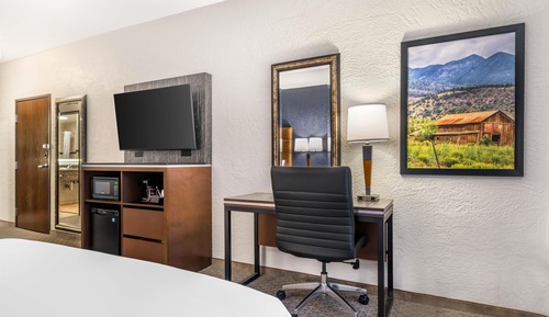 Room, 2 Queen Beds, Accessible (Tub)