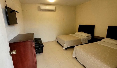 Standard Room, 2 Double Beds