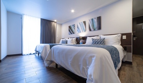 Deluxe Studio Suite, 2 Queen Beds