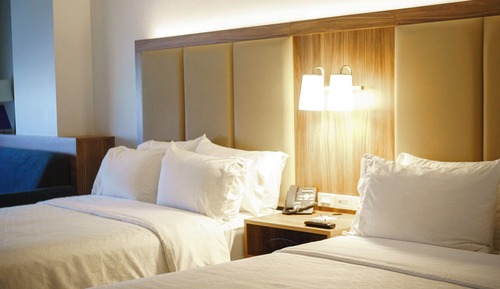 Suite, 2 Queen Beds