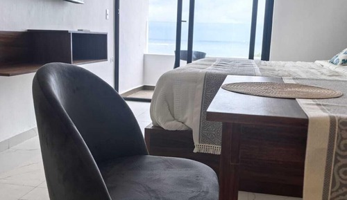 Exclusive Studio, City View