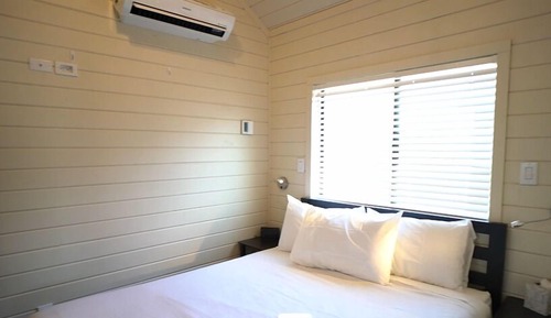 Deluxe Cabin (With Sleeping Loft)