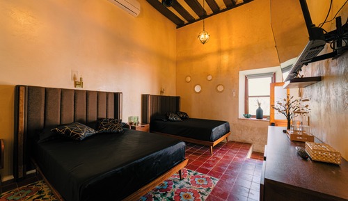 Quadruple Room, 2 Double Beds, Private Bathroom