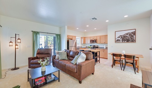 House (2 Bedrooms)