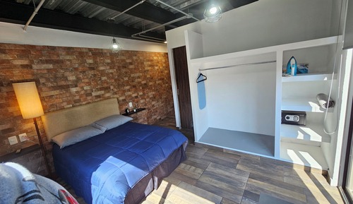 Deluxe Room, Balcony, City View