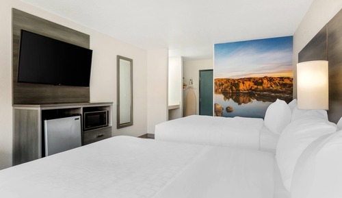 Room, 2 Queen Beds, Non Smoking
