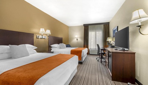 Standard Room, 2 Queen Beds, Non Smoking, Refrigerator