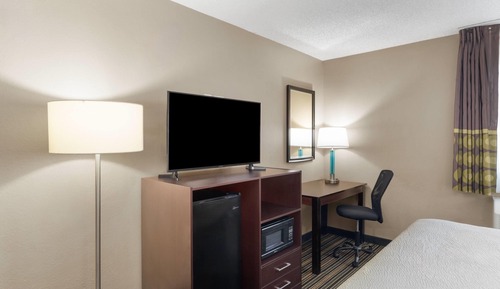 Room, 1 King Bed, Accessible, Non Smoking
