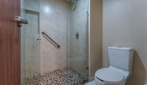 Standard Double Room (1)