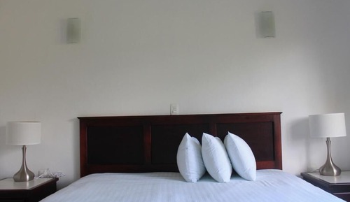 Deluxe Double or Twin Room, Garden View