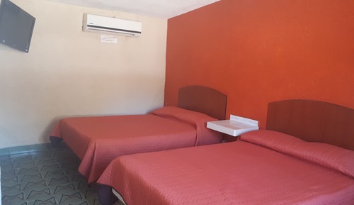 Standard Quadruple Room, 2 Double Beds