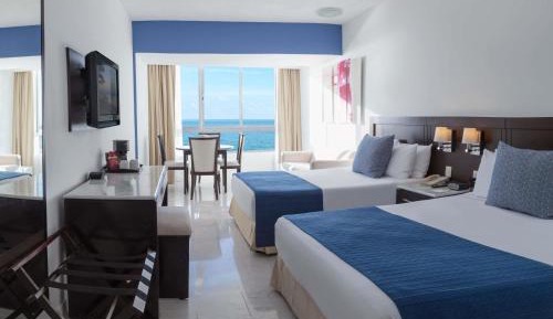 Standard Double Room with Two Double Beds with Ocean View